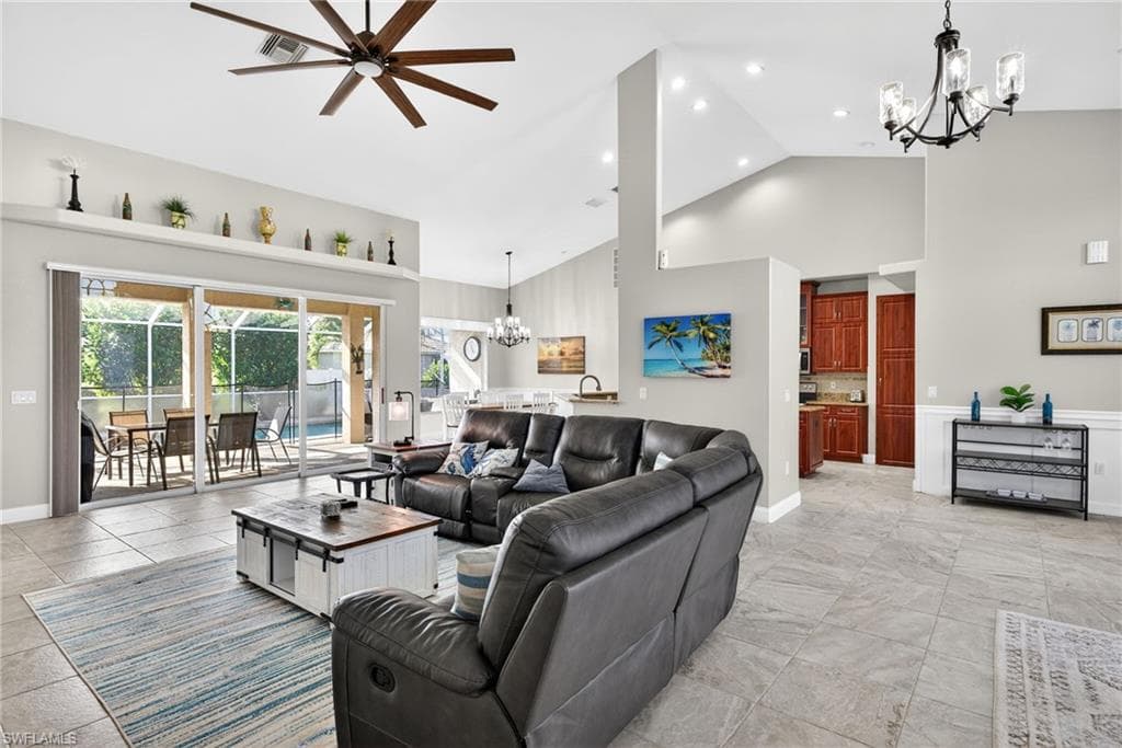 2800 NW 15th ST, CAPE CORAL FL 33993-6