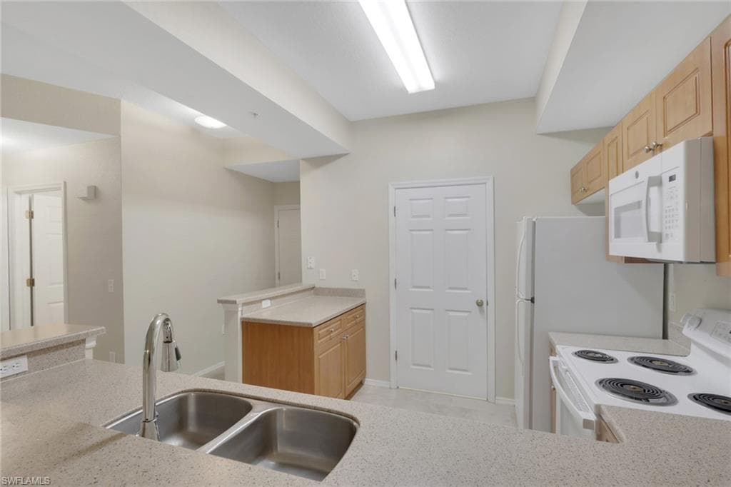 9025 Colby DR # 2111, FORT MYERS FL 33919-5