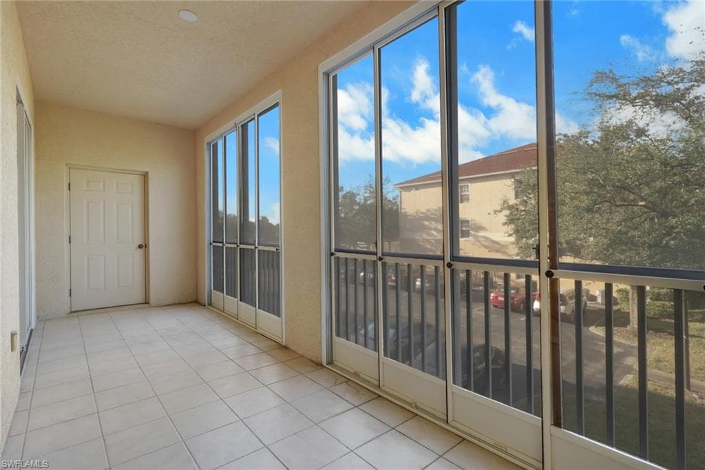 9025 Colby DR # 2111, FORT MYERS FL 33919-25