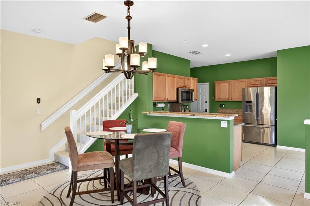 8410 Village Edge CIR # 4, FORT MYERS FL 33919-7