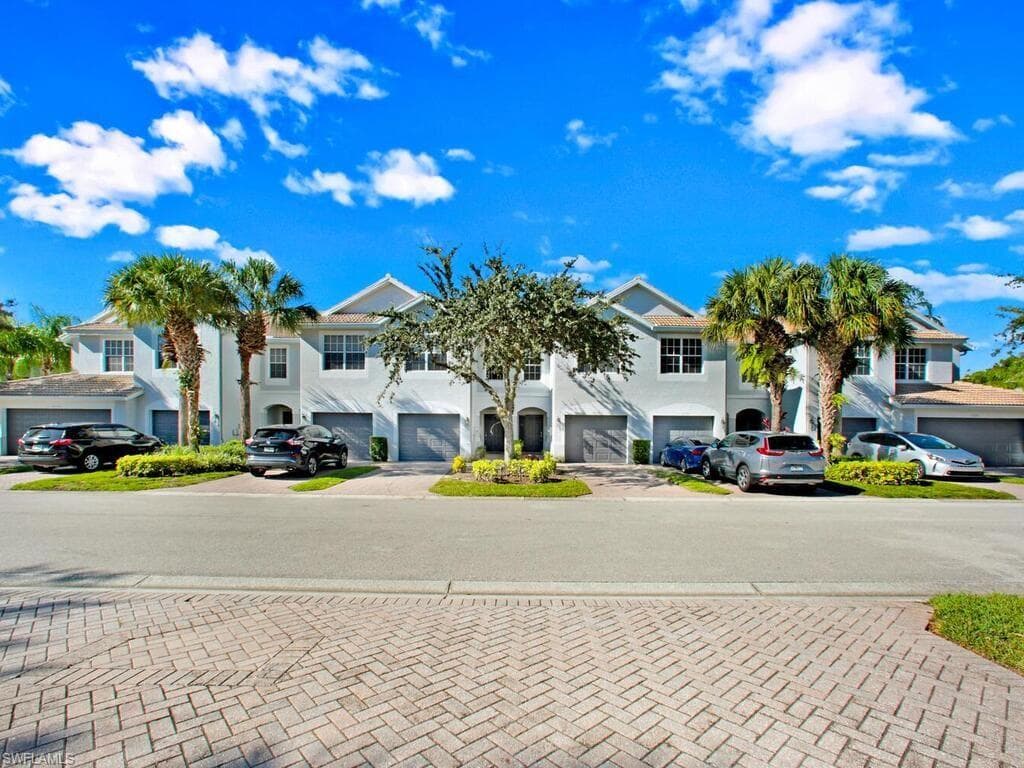 16083 Caldera LN # 53, NAPLES FL 34110-1