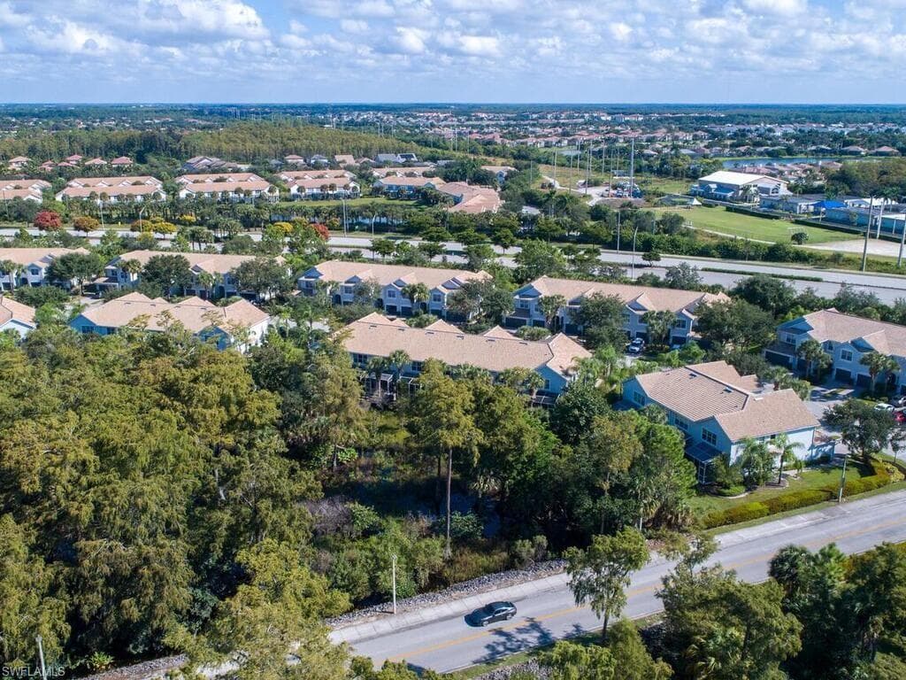 16083 Caldera LN # 53, NAPLES FL 34110-5