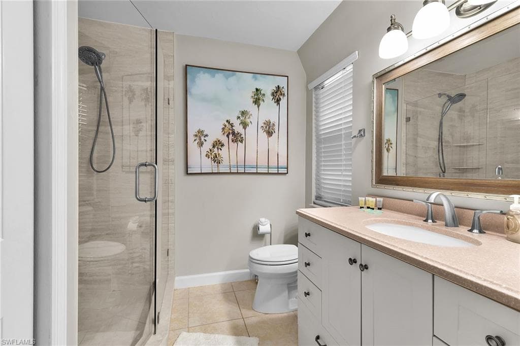 110 Palm River BLVD, NAPLES FL 34110-16