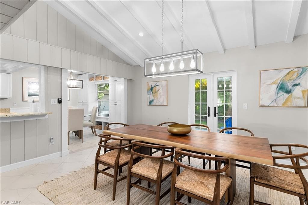 110 Palm River BLVD, NAPLES FL 34110-8