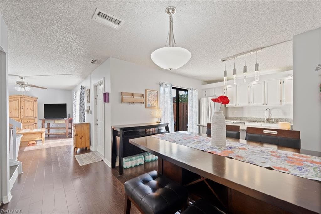 5210 Cedarbend DR # 4, FORT MYERS FL 33919-9