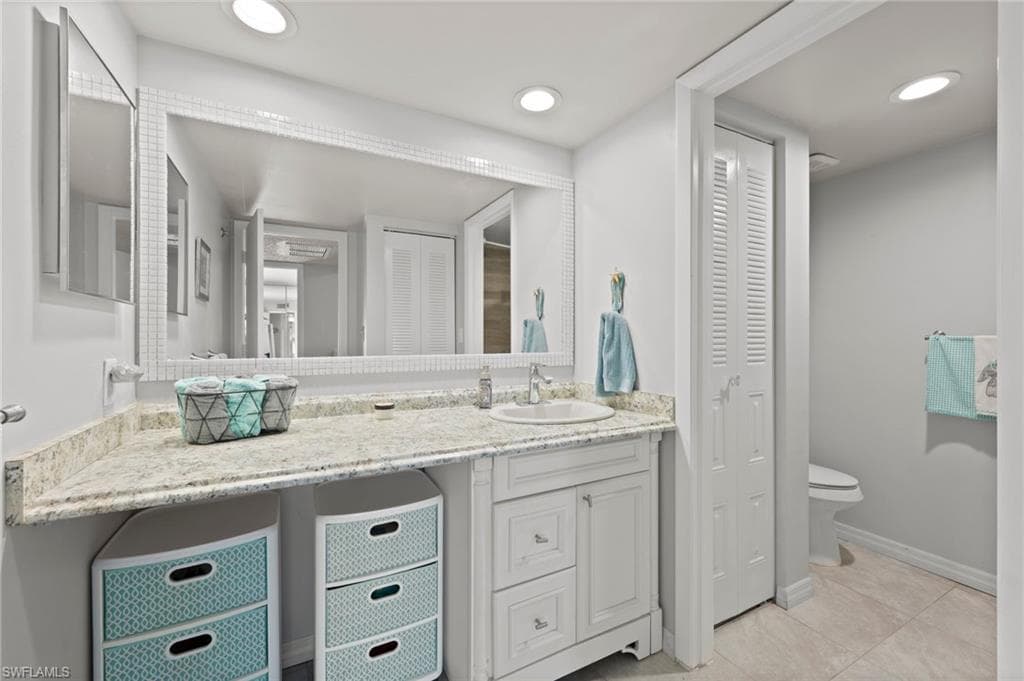 5210 Cedarbend DR # 4, FORT MYERS FL 33919-3