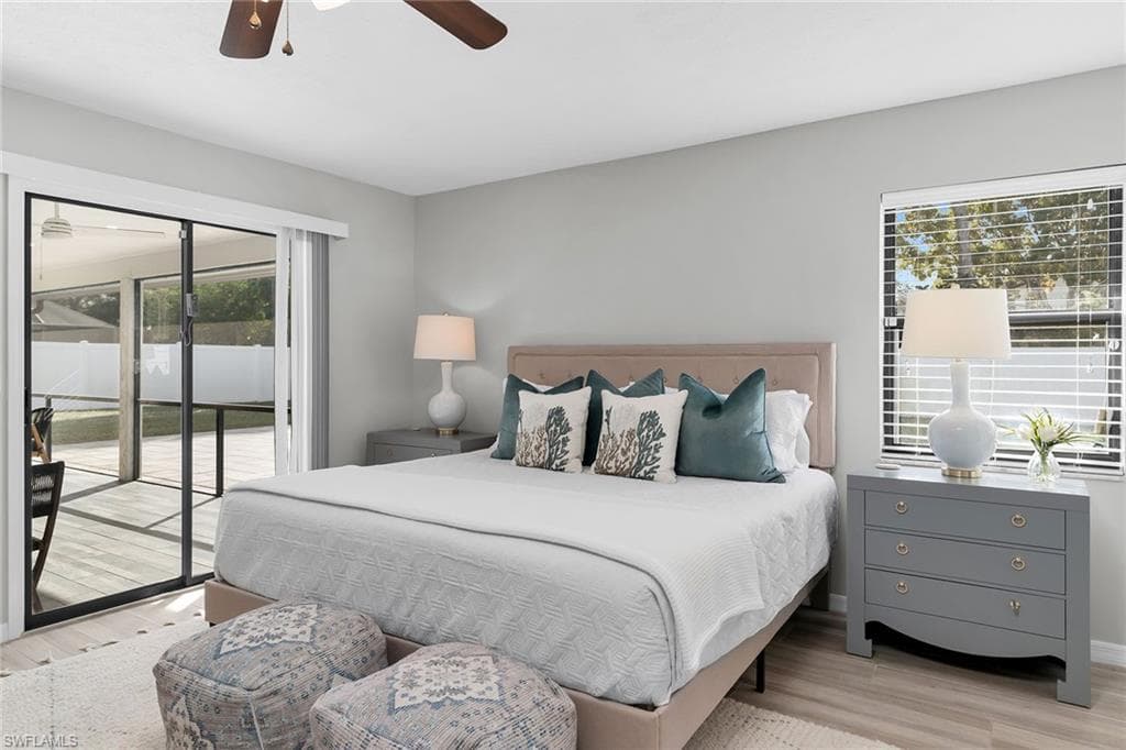 186 Wickliffe DR, NAPLES FL 34110-15