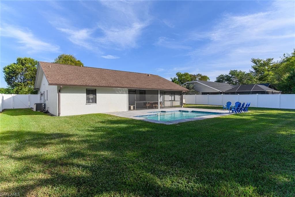 186 Wickliffe DR, NAPLES FL 34110-30