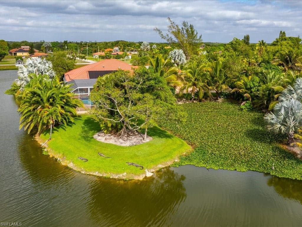 24885 Trost BLVD, BONITA SPRINGS FL 34135-14