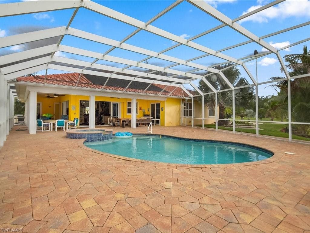 24885 Trost BLVD, BONITA SPRINGS FL 34135-10