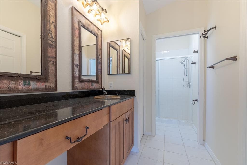 177 Sabal Lake DR, NAPLES FL 34104-9