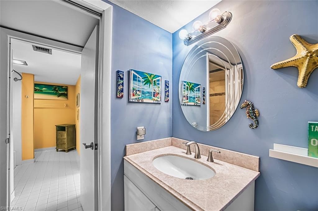 8795 Lateen LN # 104, FORT MYERS FL 33919-26