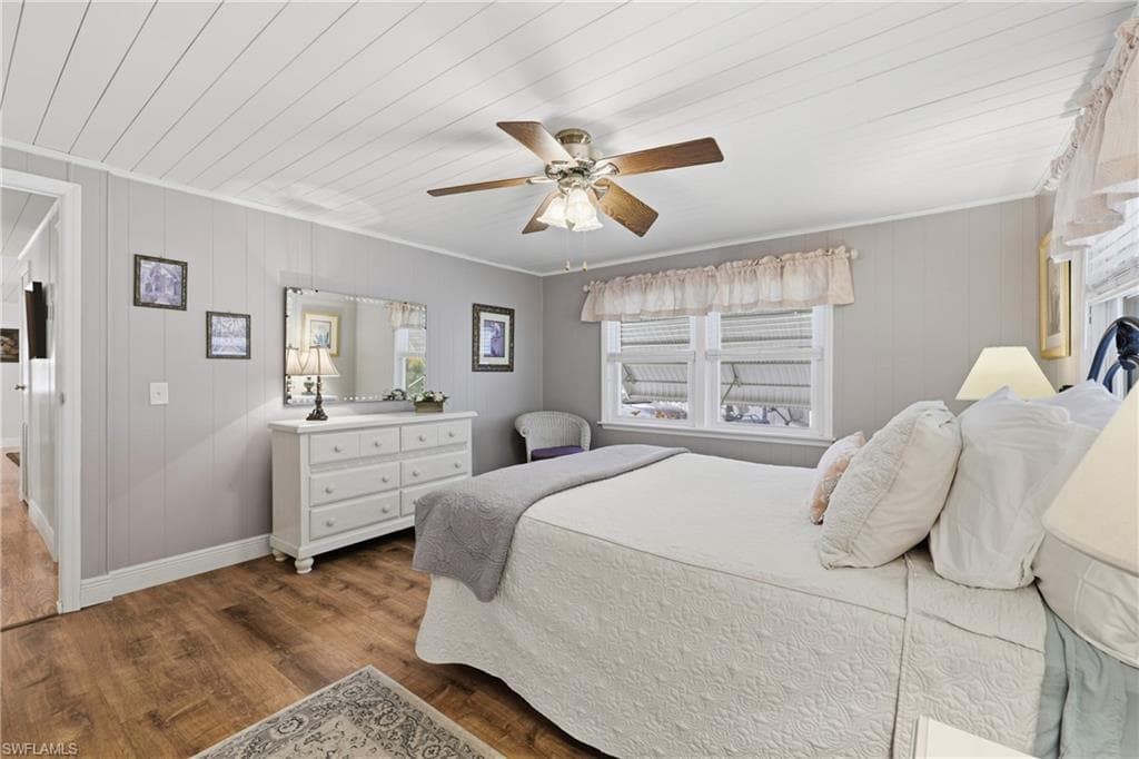 613 Pine Grove CT, NORTH FORT MYERS FL 33917-21
