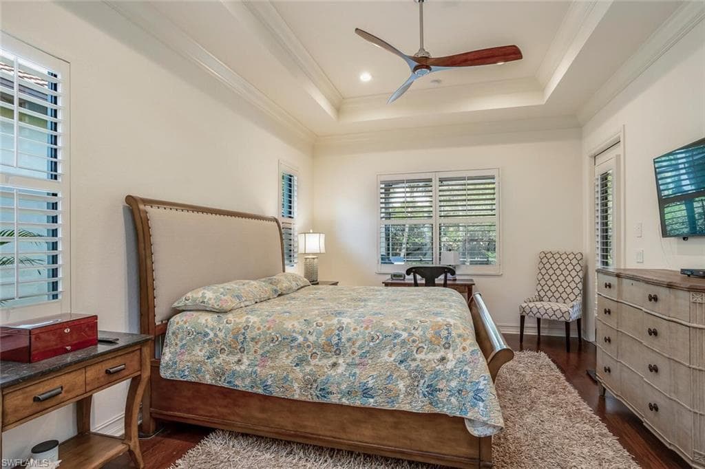 7315 Lantana CIR N, NAPLES FL 34119-9