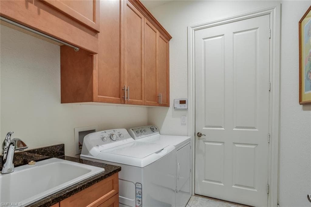 7315 Lantana CIR N, NAPLES FL 34119-13