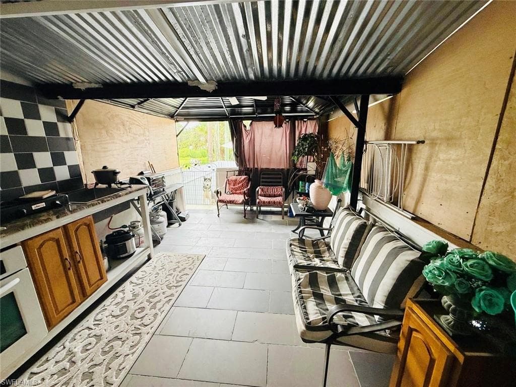 26130 Colony RD, BONITA SPRINGS FL 34135-5