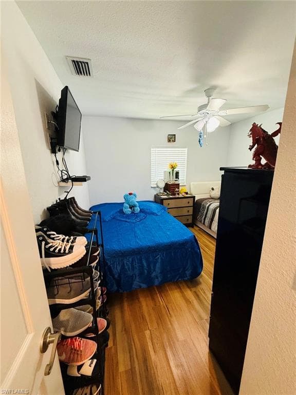 26130 Colony RD, BONITA SPRINGS FL 34135-24