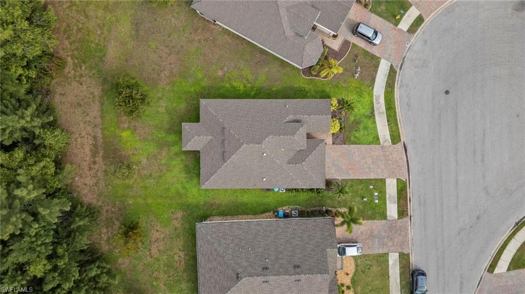 2709 Loreto CT, CAPE CORAL FL 33909-32