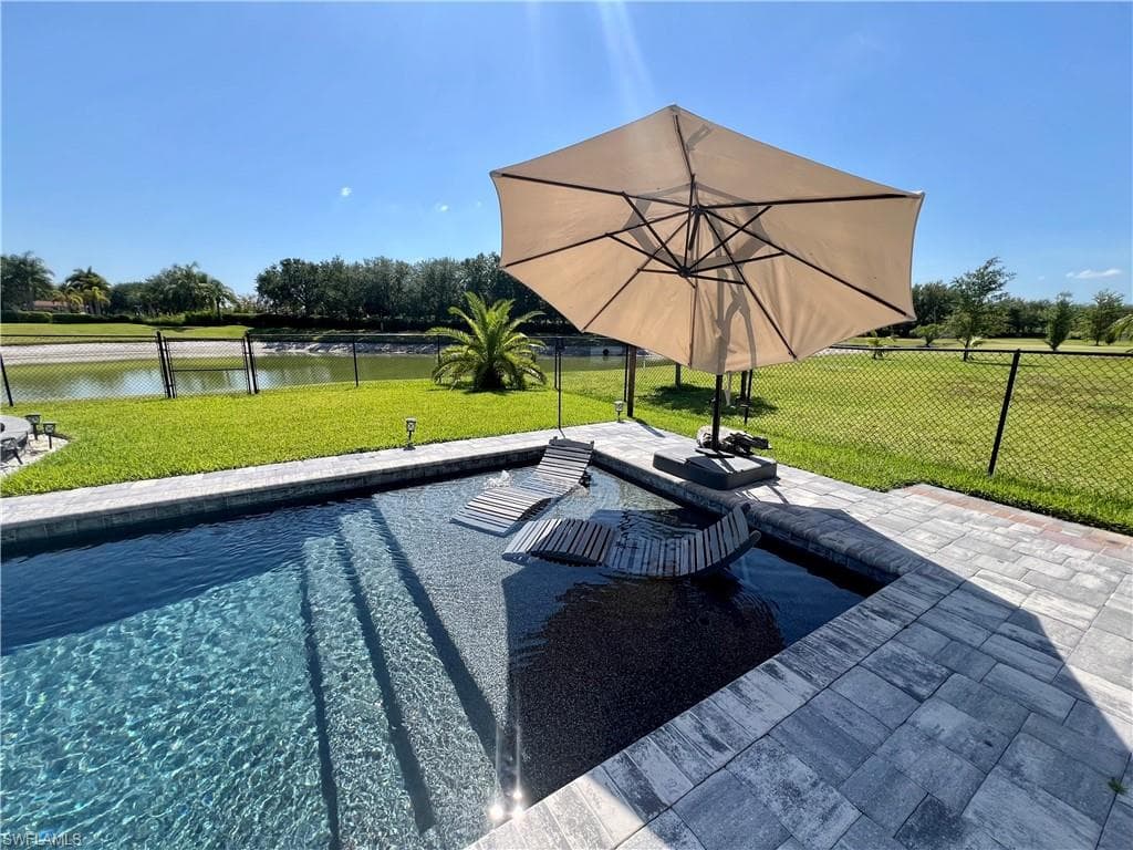 10293 Silver Pond LN, LEHIGH ACRES FL 33936-2
