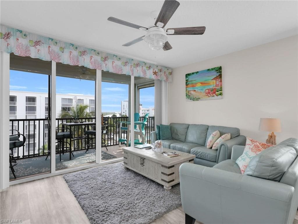 4431 Bay Beach LN # 554, FORT MYERS BEACH FL 33931-11