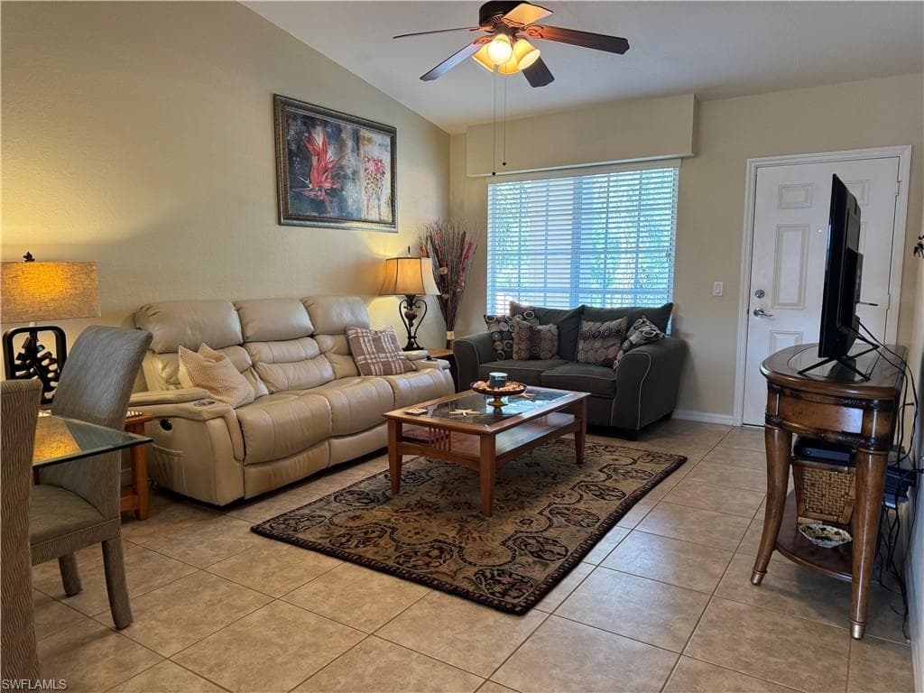 26660 Rosewood Pointe DR # 203, BONITA SPRINGS FL 34135-1