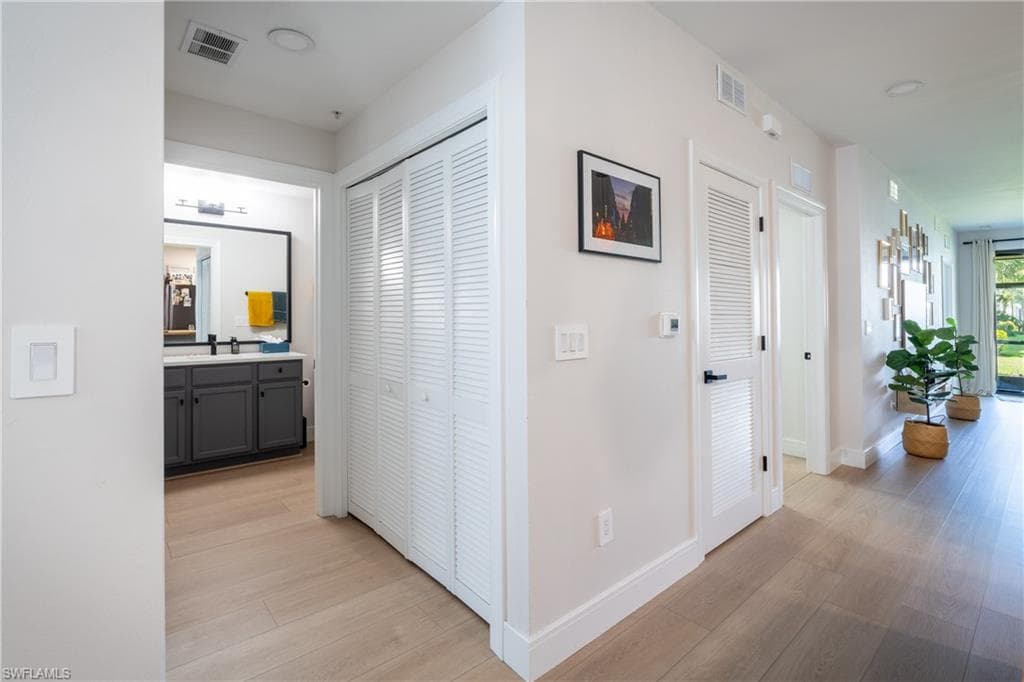 15126 Palmer Lake CIR # 101, NAPLES FL 34109-21