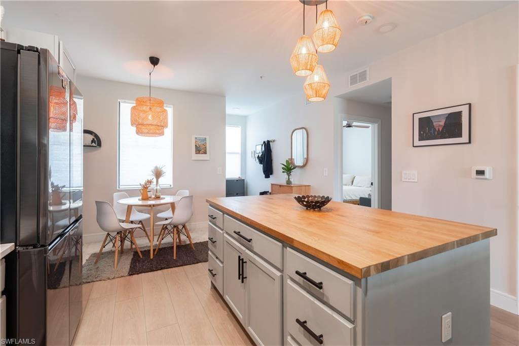 15126 Palmer Lake CIR # 101, NAPLES FL 34109-6