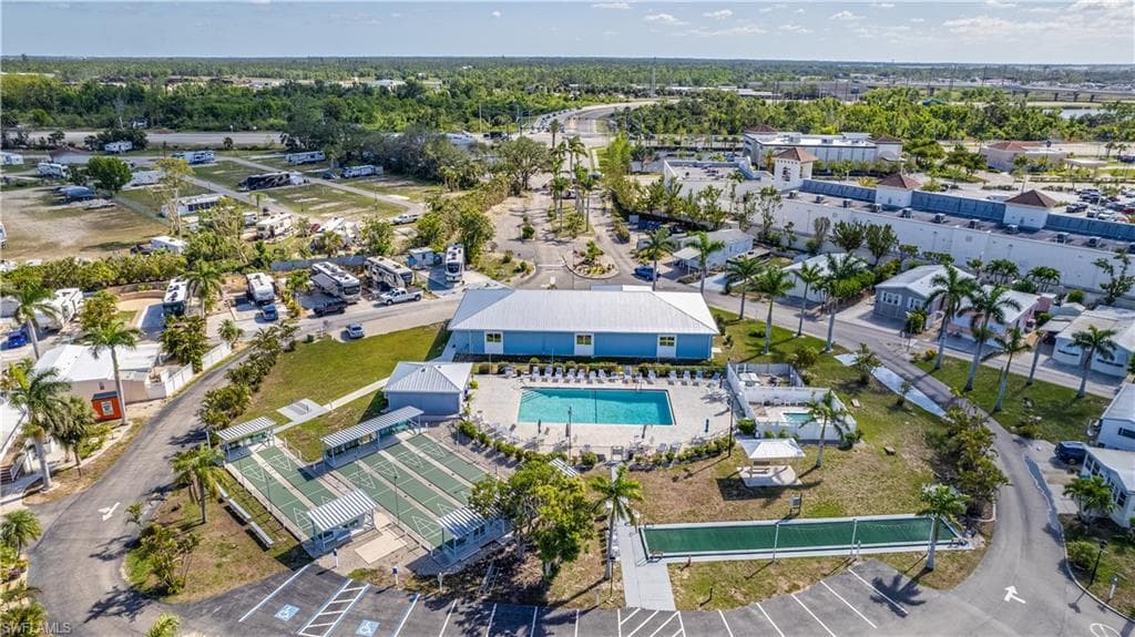 5321 White Sky CIR, FORT MYERS FL 33908-1