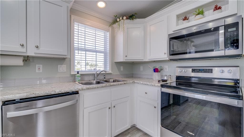 5321 White Sky CIR, FORT MYERS FL 33908-13