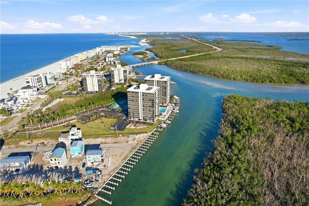 26225 Hickory BLVD # 4C, BONITA SPRINGS FL 34134-31