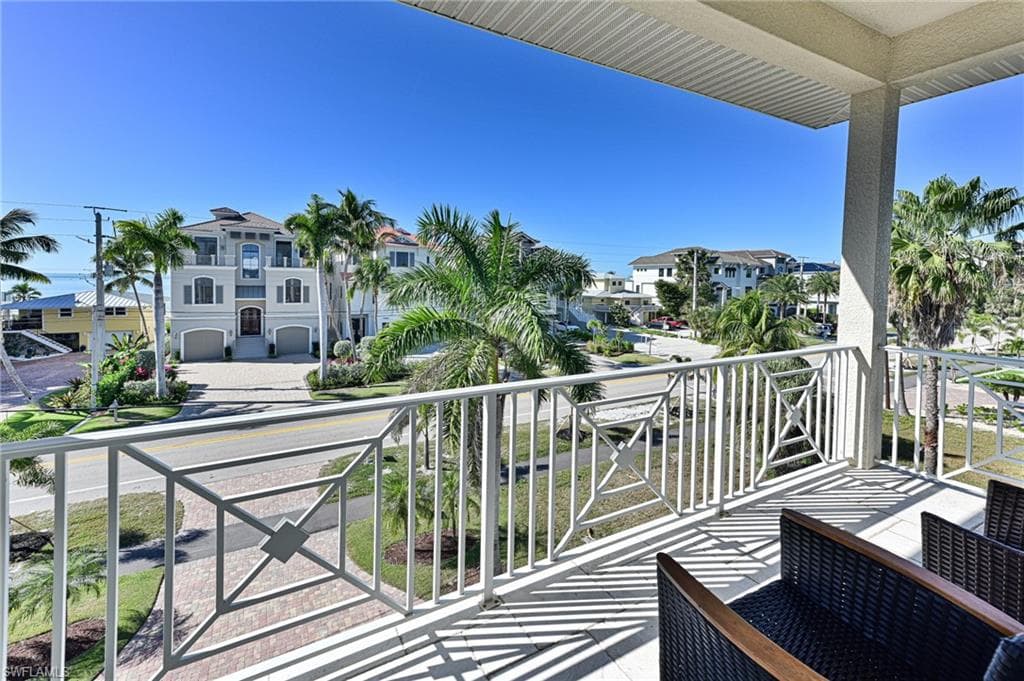 26515 Hickory BLVD, BONITA SPRINGS FL 34134-26