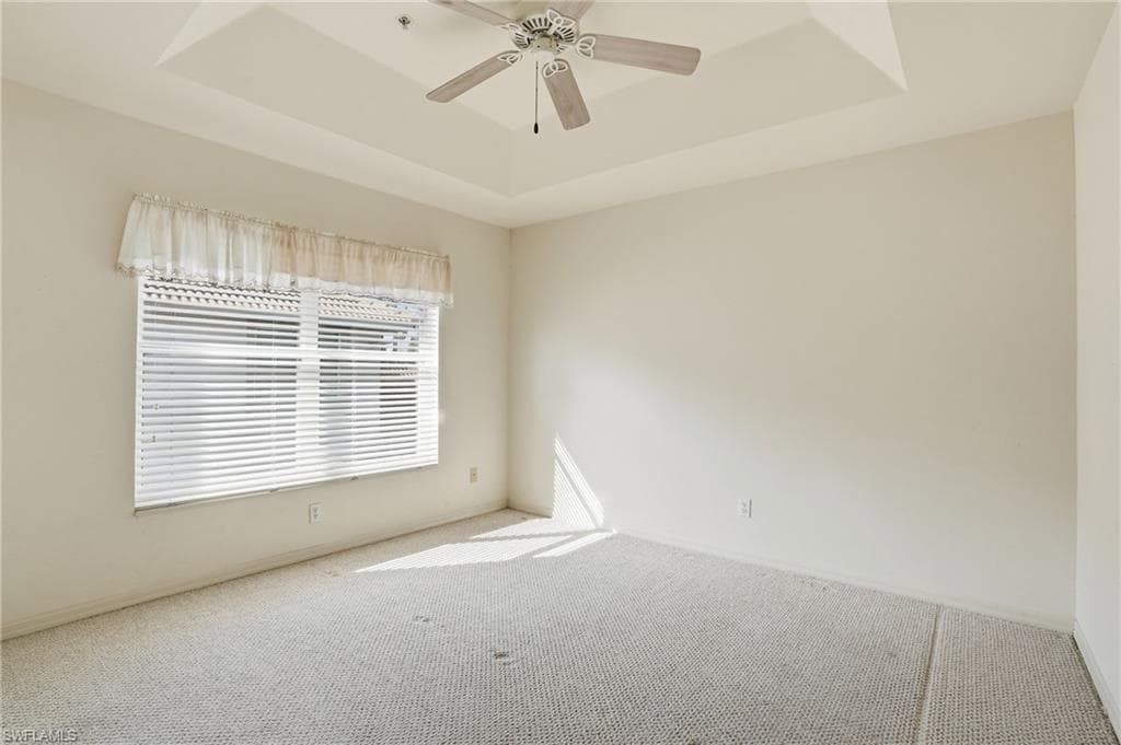 1032 Manor Lake DR # D204, NAPLES FL 34110-13