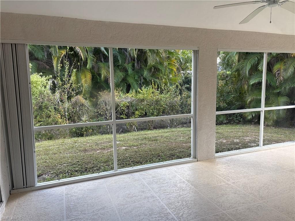 804 Bluebird ST, NAPLES FL 34104-40