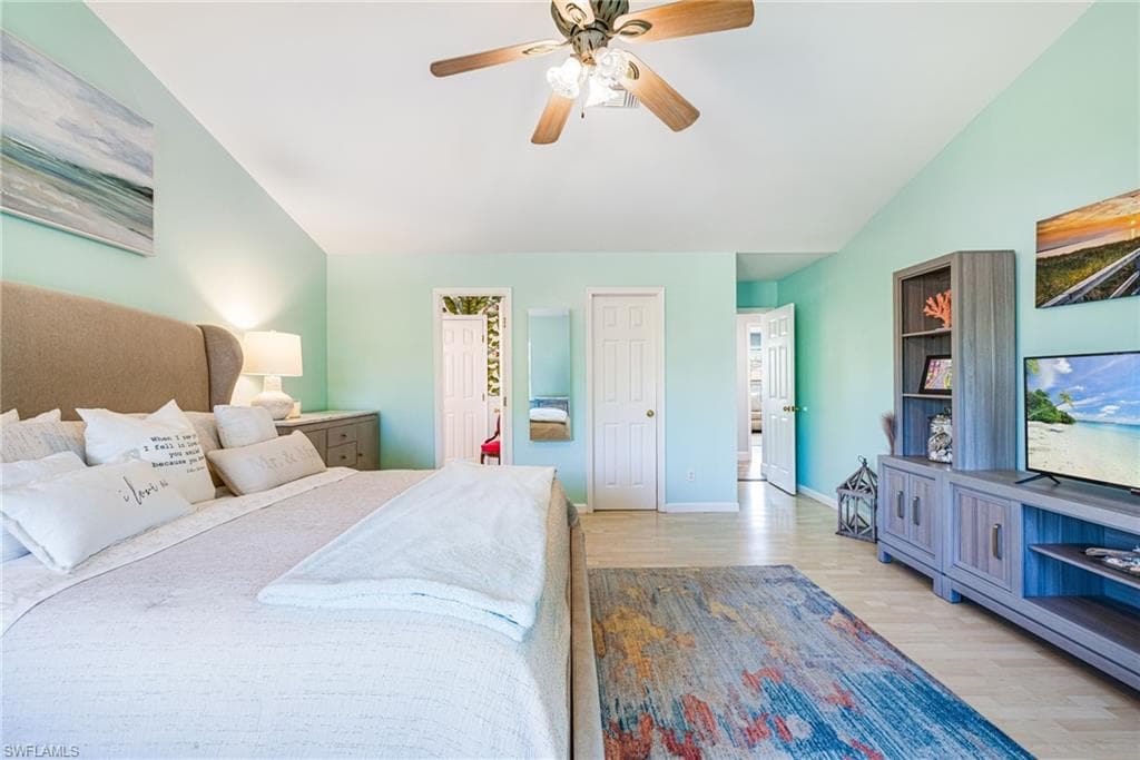 20520 Pine Tree LN, ESTERO FL 33928-12