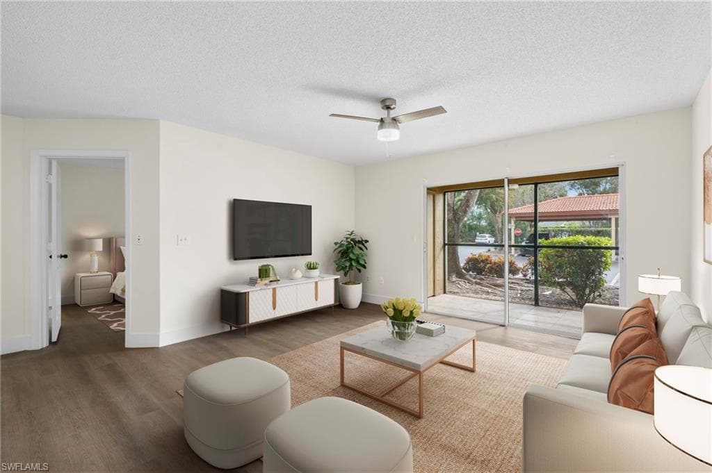 8950 Colonnades CT E # 815, BONITA SPRINGS FL 34135-2