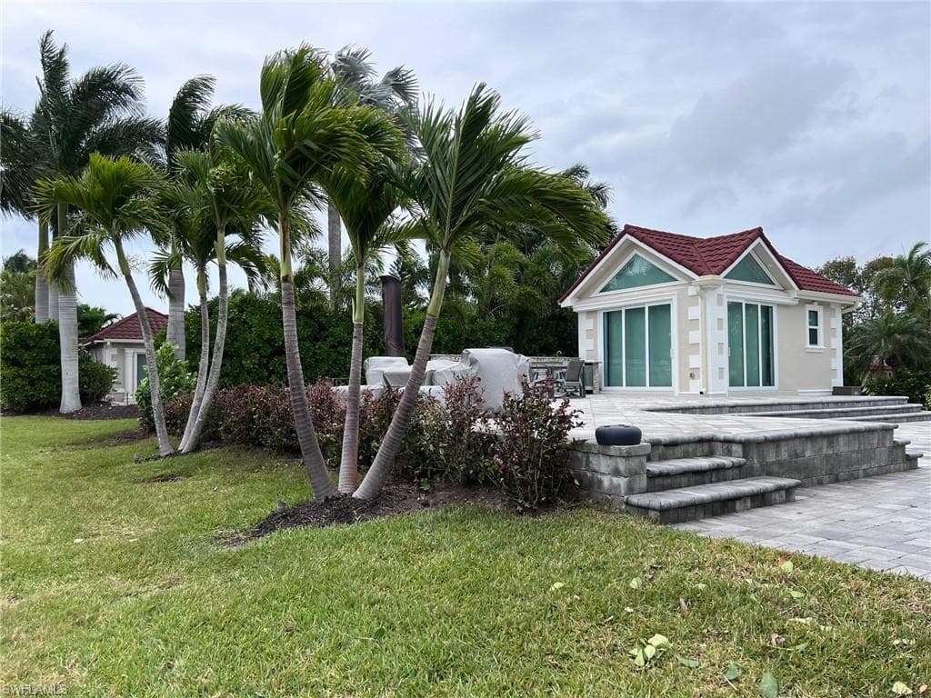 4735 Southern Breeze DR, NAPLES FL 34114-4