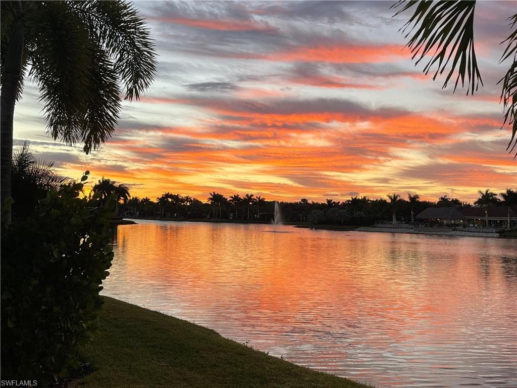 4735 Southern Breeze DR, NAPLES FL 34114-9