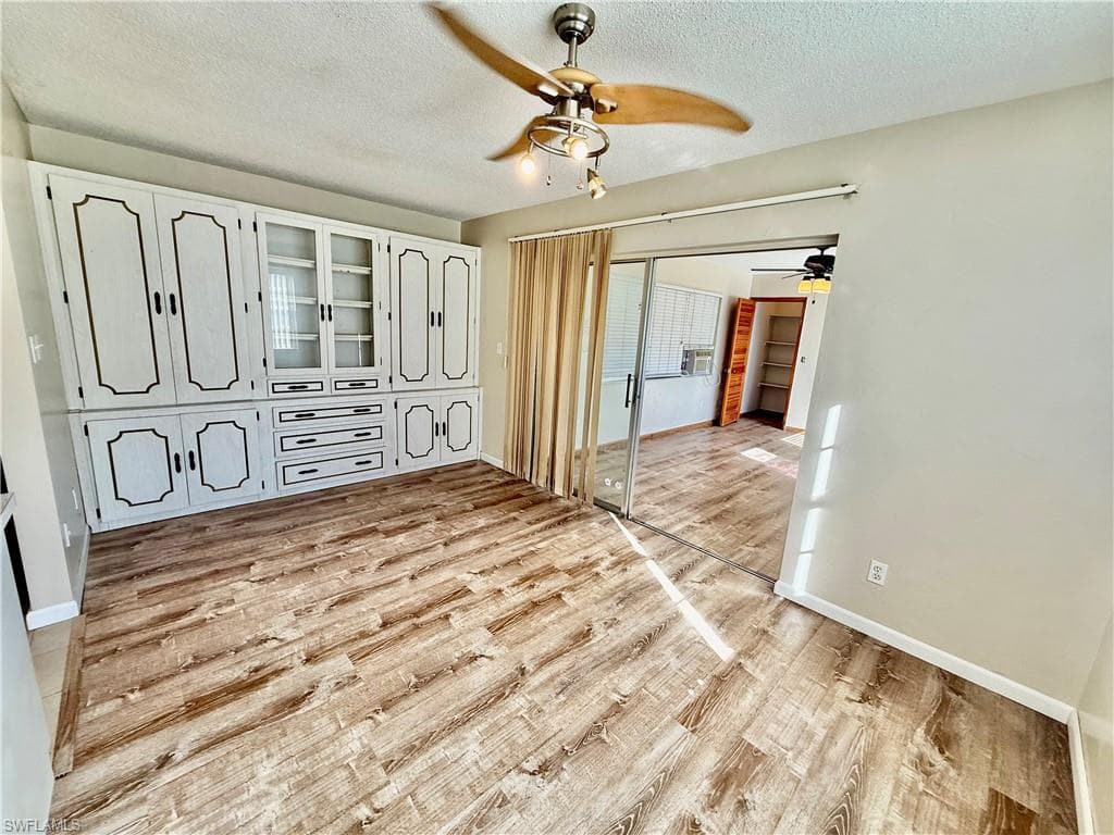 9 Palm BLVD, LEHIGH ACRES FL 33936-12