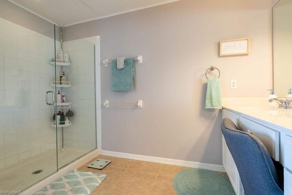 15792 Marcello CIR # 182, NAPLES FL 34110-29