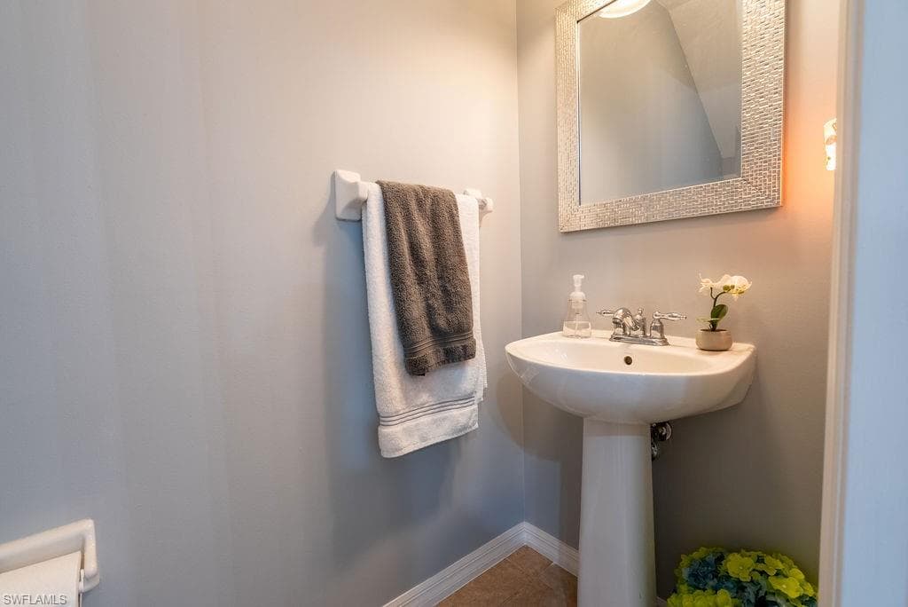 15792 Marcello CIR # 182, NAPLES FL 34110-18