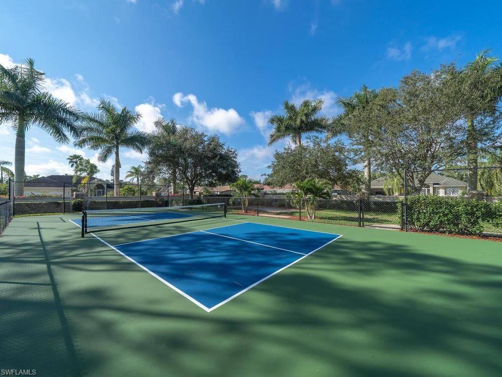 24920 Divot DR, BONITA SPRINGS FL 34135-29