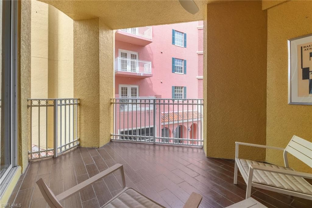 450 Bayfront PL # 4201, NAPLES FL 34102-14