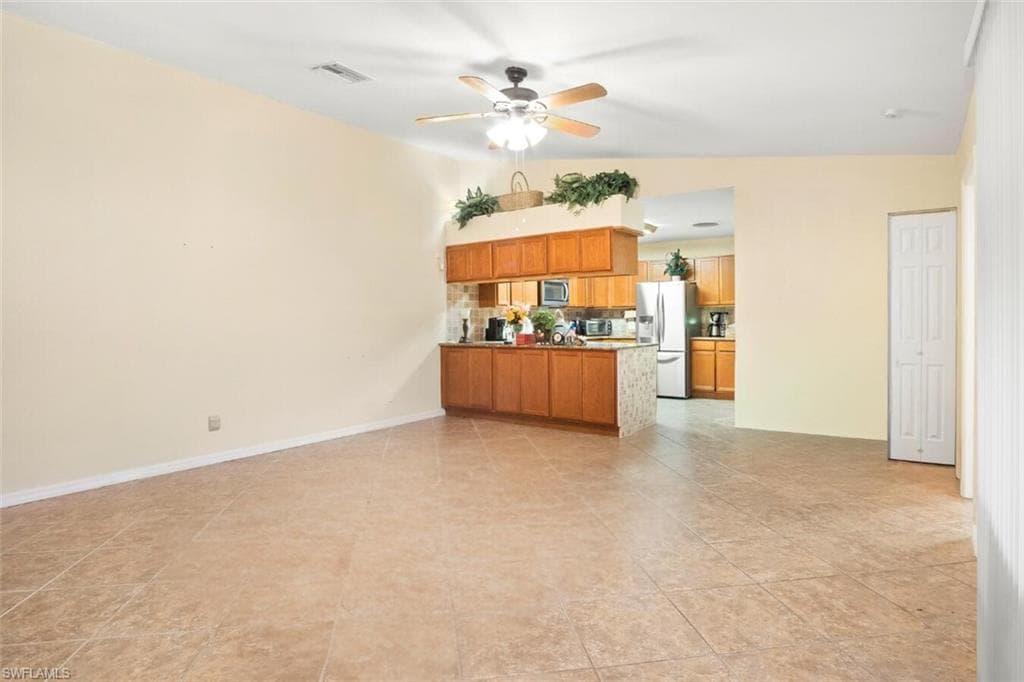 15437 Crystal Lake DR, NORTH FORT MYERS FL 33917-11