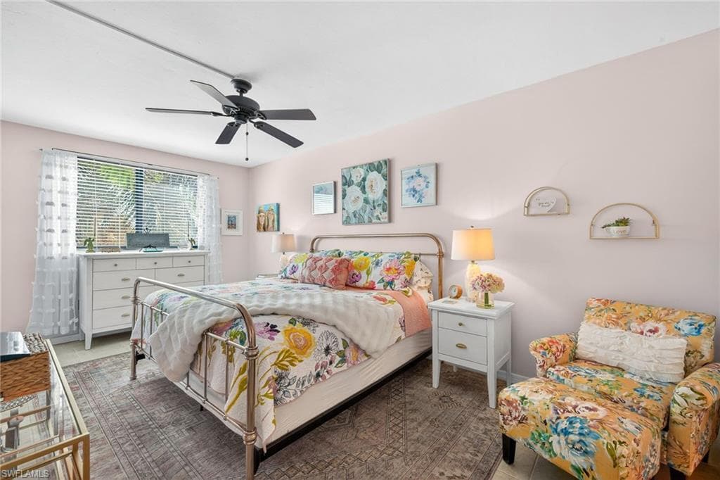 801 River Point DR # 203A, NAPLES FL 34102-12