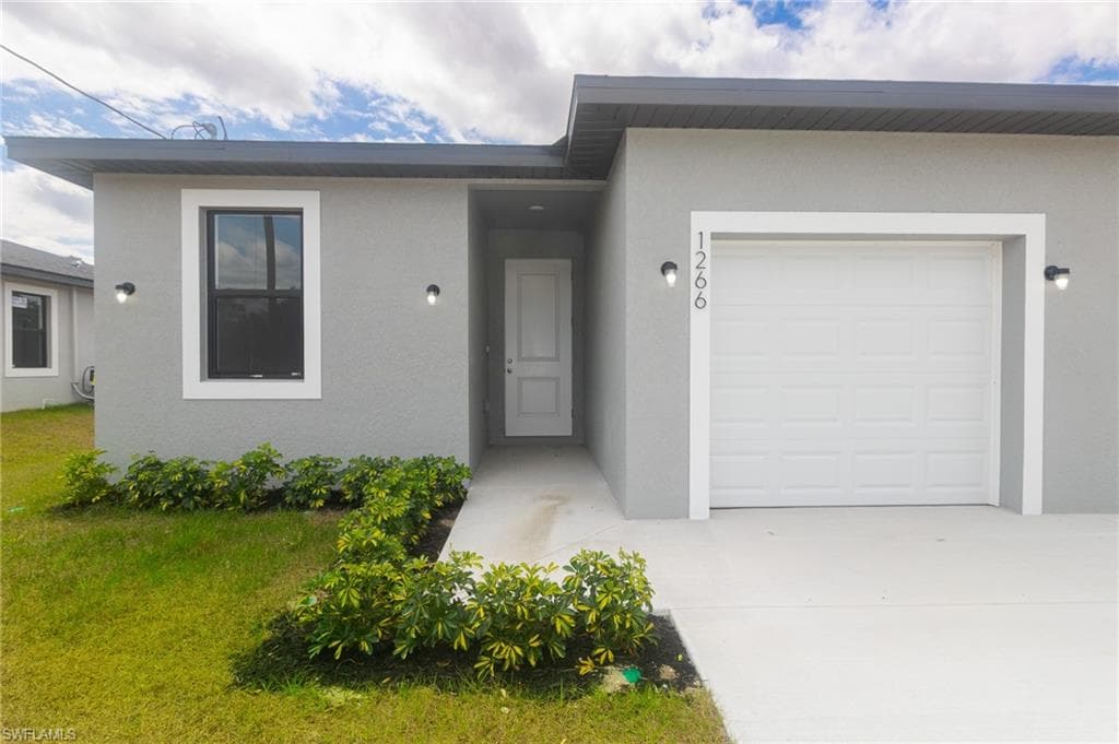 1260 MILWAUKEE BLVD # 1260, LEHIGH ACRES FL 33974-24