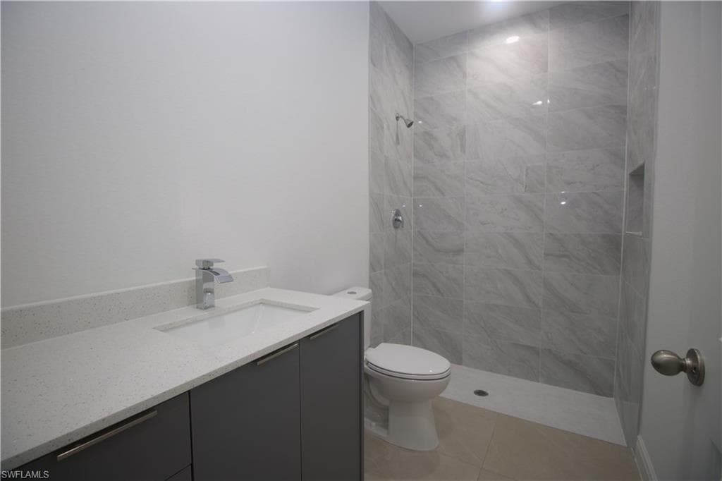 1260 MILWAUKEE BLVD # 1260, LEHIGH ACRES FL 33974-20