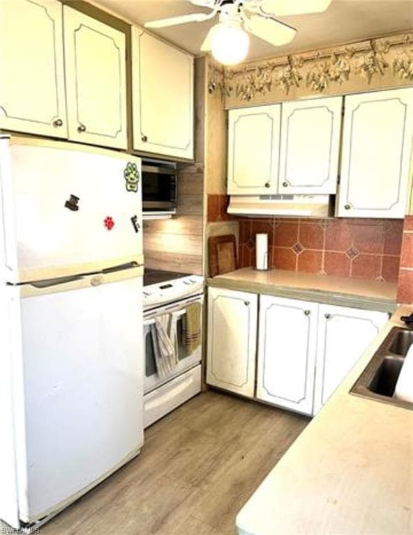 265 Fireball LN, NORTH FORT MYERS FL 33917-11