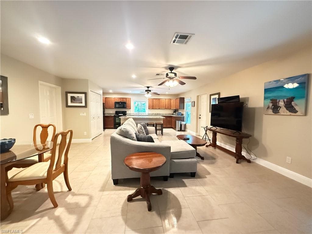 6140 Standing Oaks, NAPLES FL 34119-5