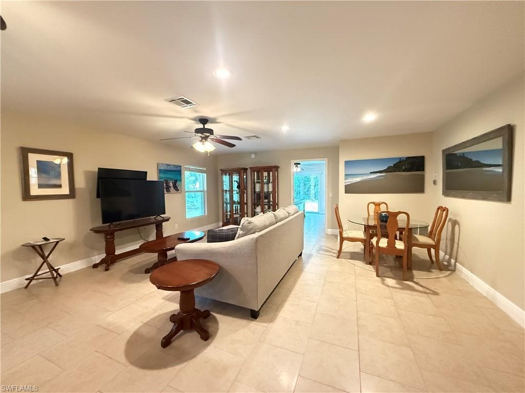 6140 Standing Oaks, NAPLES FL 34119-2