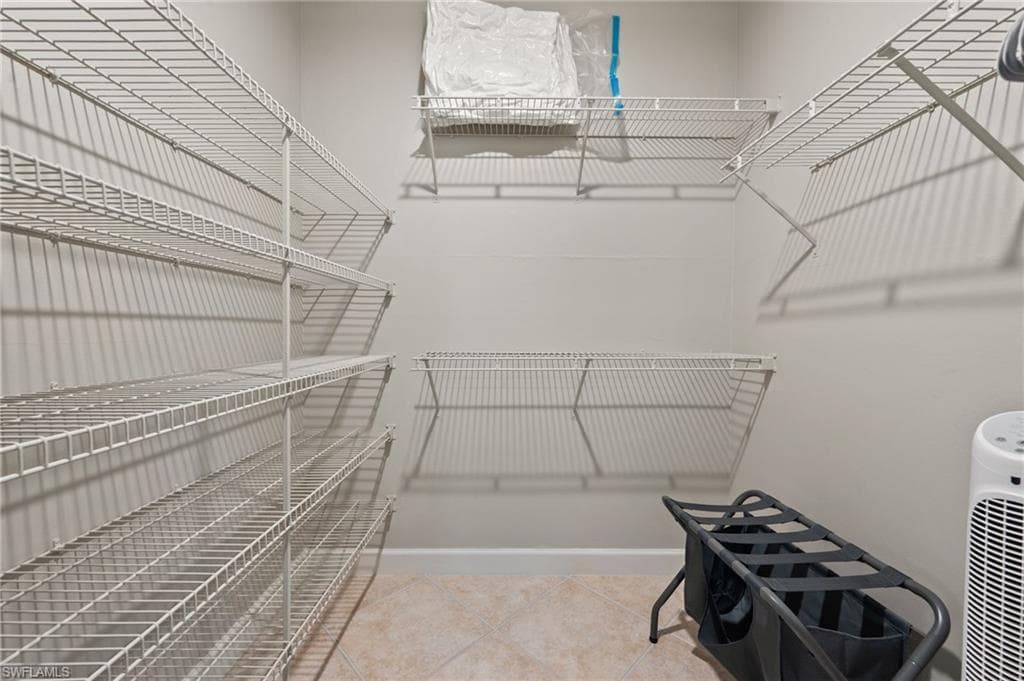 7507 Grande Pine RD-40